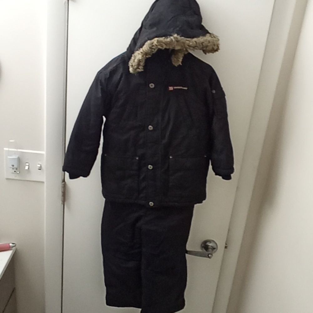 TIMBERLAND SET COAT 4T & TIMBERLAND SNOWPANTS 5T